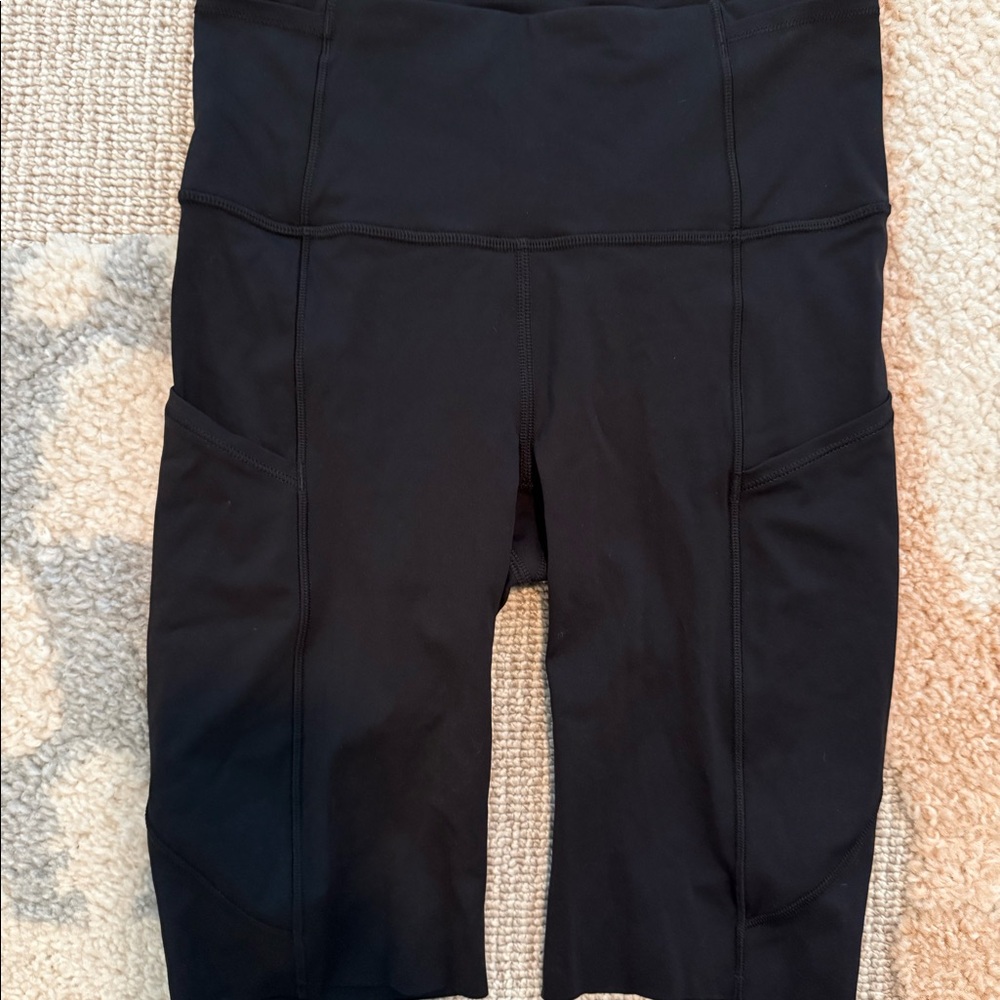 Lululemon Size 4 Black Biker Shorts